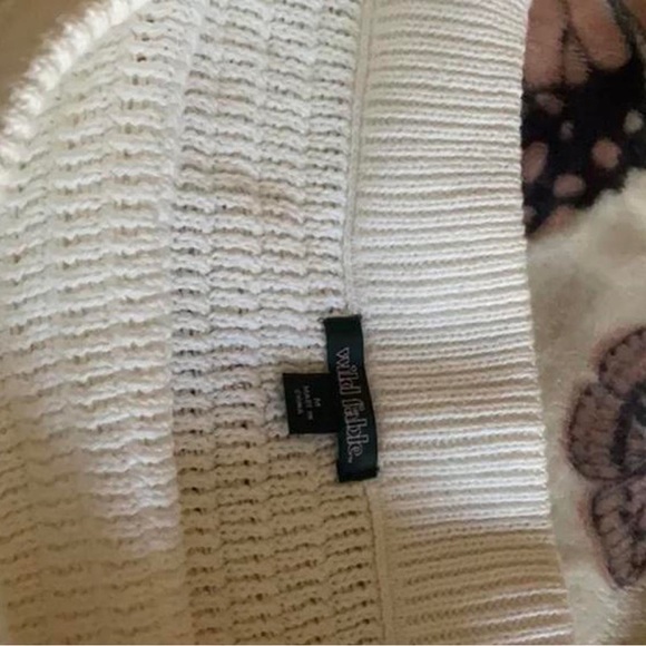 Knit skirt - Picture 2 of 2